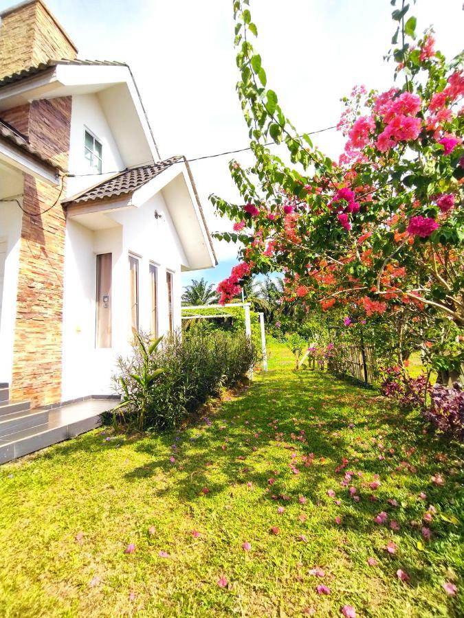 Tehel Farmhouse Malacca Exterior foto